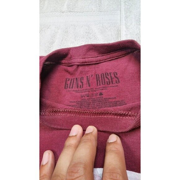VTG Vintage Guns N Roses Shirt‎ Mens Medium Red Hard Rock Band Axl Rose Thorn - Picture 3 of 7